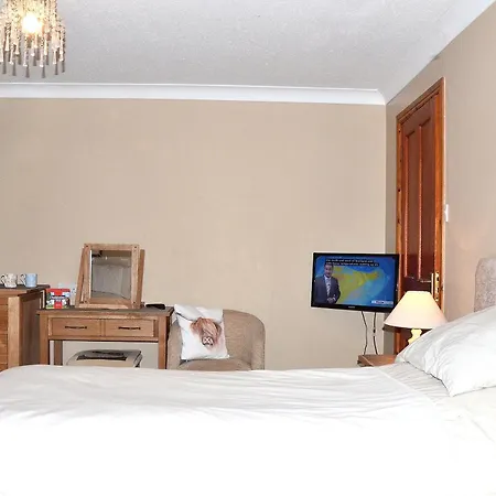Nutstile Farm Bed And Breakfast-3